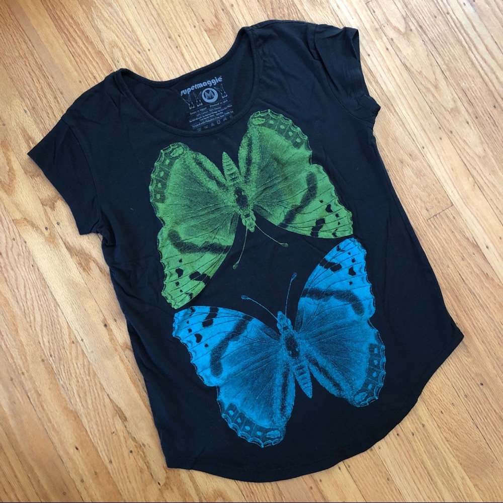 Butterfly Screen-Printed | Super soft T-shirt | Super Maggie | Medium